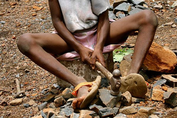 Dia de esclavitud infantil cuando es por que se celebra cual es su origen 