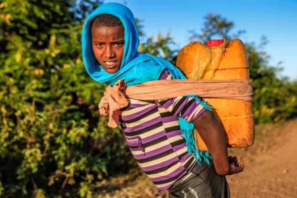 Dia la esclavitud infantil cuando es por que se celebra cual es su origen 