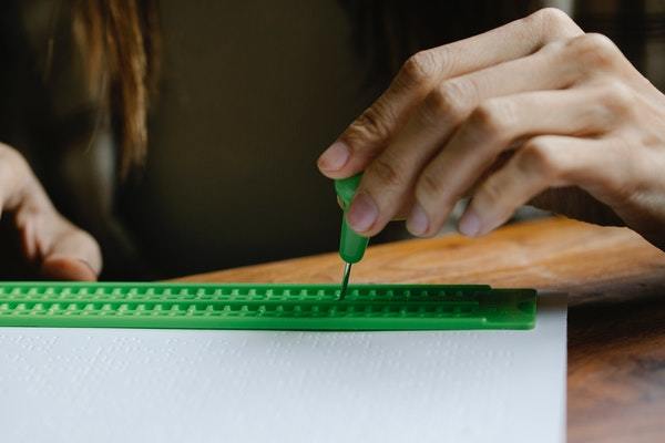 Escribir braille